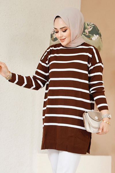 Neva Style سترة تريكو مخططة باللون البني 54151KH