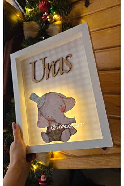 s'he design organizasyon Bebek Ismine Özel Hazirlanan Ledli Ahşap Pano Hastan...