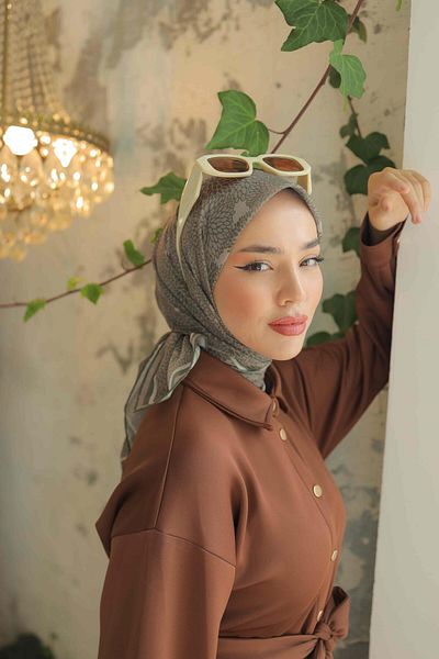 Silk Home 73064-31 Model Soft Scarf