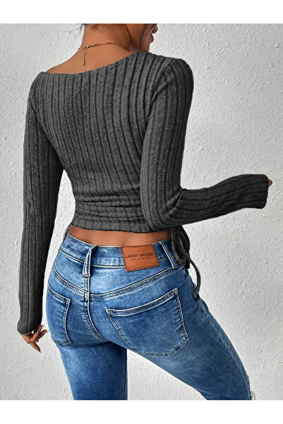 Wildco Μπλούζα με λαιμόκοψη από ανθρακί, μανίκια με μαζεμένο στο πλάι και λεπτομερή επεξεργασία