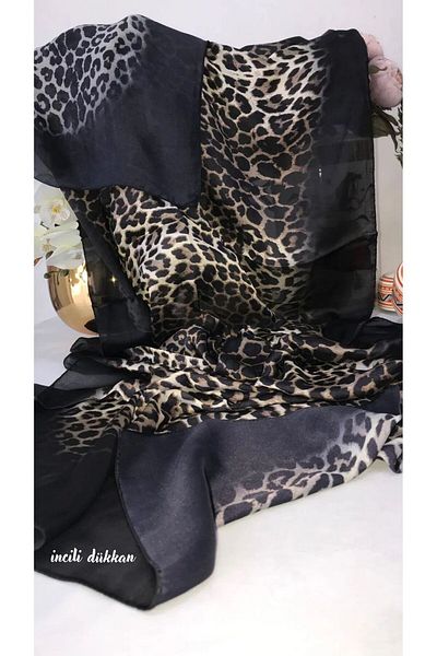 Organic Scarfs Jaguar Patterned Silk Shawl - Black