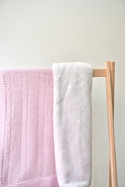 Bursa Trikomer بطانية أطفال محبوكة للجنسين بنمط أوراق الشجر الأنيقة، ناعمة بالكامل من مادة ويسلفوت الدافئة