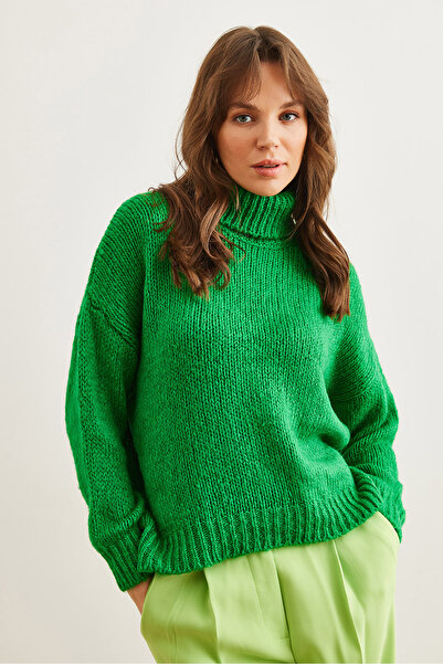 Olalook Women Green Turtleneck Soft Textured Thick Knitwear Sweater Kzk- 19000936