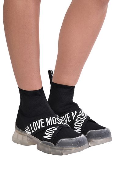 Love Moschino SNEAKERD.TREK45 – Schwarze Herzjacke