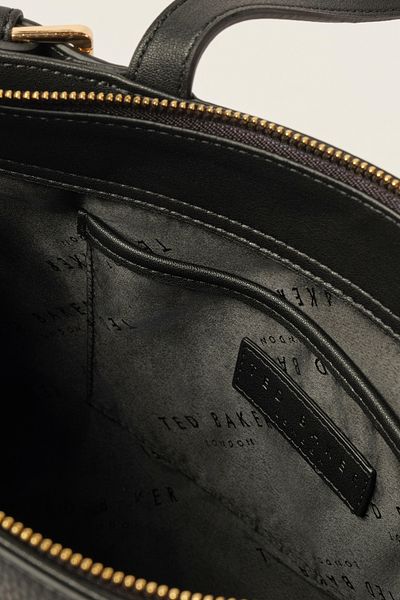Ted Baker Schwarze Einkaufstasche aus schlichtem Leder mit Innentasche 9045