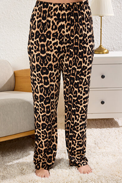 Trendyol Curve Sada černého bavlněného pyžama s leopardím vzorem - Tbbaw25Ai00099