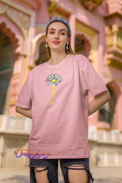 oneagılyazı Μπλουζάκι με στάμπα Happy Papatya σε μεγάλο μέγεθος