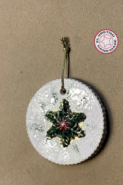 Uretti - Zehra 8449 Ornament pentru brad de Crăciun cu fulg de zăpadă verde din ceramică realizat manual - 7 X 7 cm