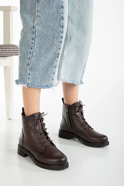 BEYAZ (OC SHOES) Γυναικείες μπότες με αντιολισθητική σόλα Thermo με κορδόνια & φερμουάρ Καφέ