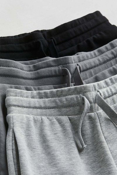 H&M مجموعة من 3 شورتات