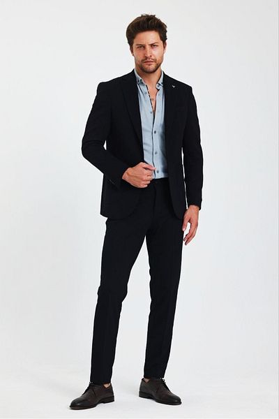 Savira slimfit κοστούμι πάνω από πλεκτό ύφασμα νέας σεζόν