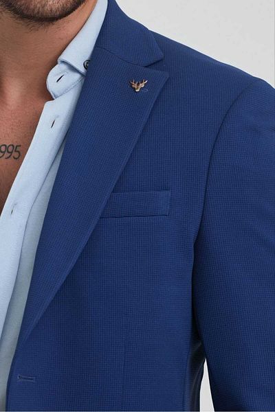Savira slimfit κοστούμι πάνω από πλεκτό ύφασμα νέας σεζόν