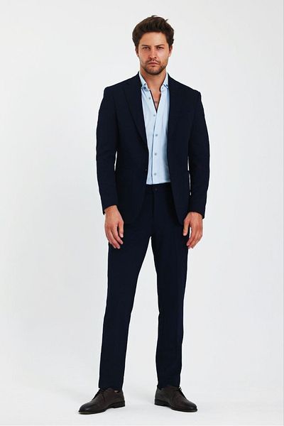 Savira slimfit κοστούμι πάνω από πλεκτό ύφασμα νέας σεζόν