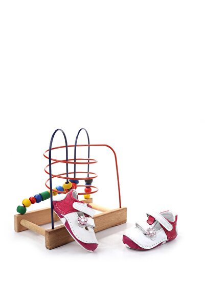 Walkenzo 3938 Rahat Ortopedik Taban Deri Ilk Adım Kız Bebek Ayakkabısı