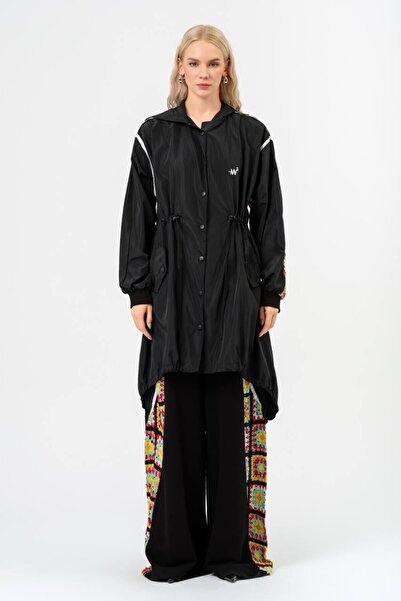 tw3 Αδιάβροχο με λεπτομέρεια κροσέτας