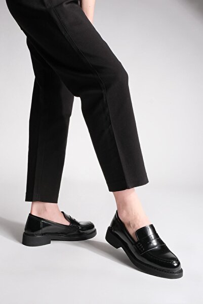 Marjin Women's Loafer Daily Classic Shoes Casual Moccasin Black Opening with Background