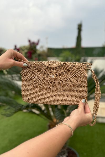 Mila Straw Tasseled Paper Rope Bag