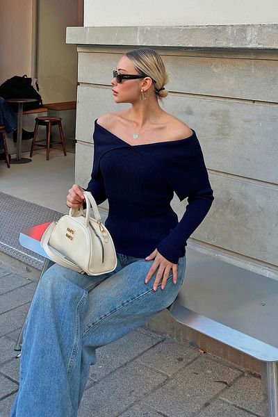 Swist Navy Blue Adria Degaje Collar Off-The-Shoulder Women's Knitwear Sweater