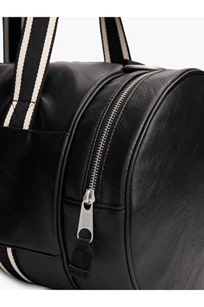 Tommy Hilfiger Erkek Geniş Tasarım Organize Edilmiş Bölmeler Siyah Valiz AM0AM13344-BDS