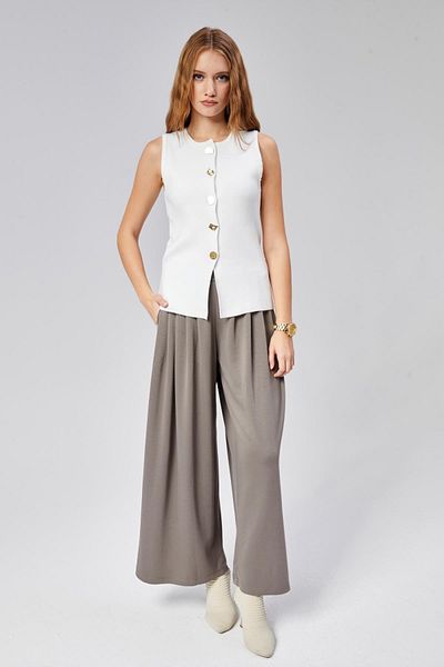 TF The Fancy For You Ecru Color Fancy Women's Knitwear Vest - Zero Sleeve and Button Detail