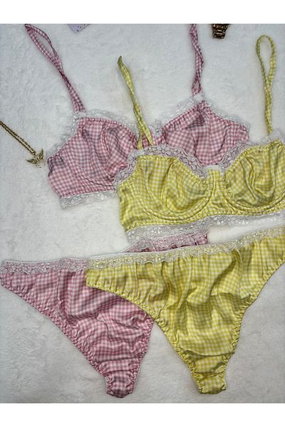 İNKO İÇ GİYİM Set de sutien din tul cu sârmă florală (tanga sutien)