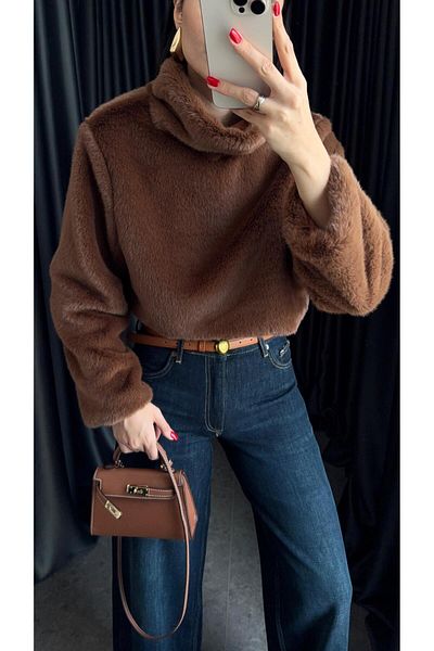 HAZELANNA Brown Plush Sweat