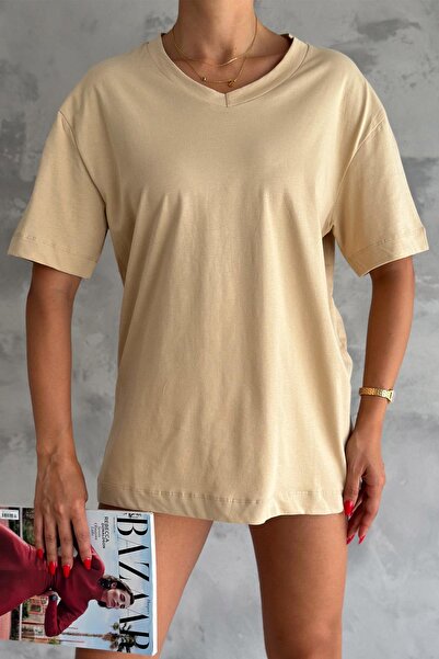 İstangül Butik Oversize Βαμβακερό T-shirt με V Λαιμό