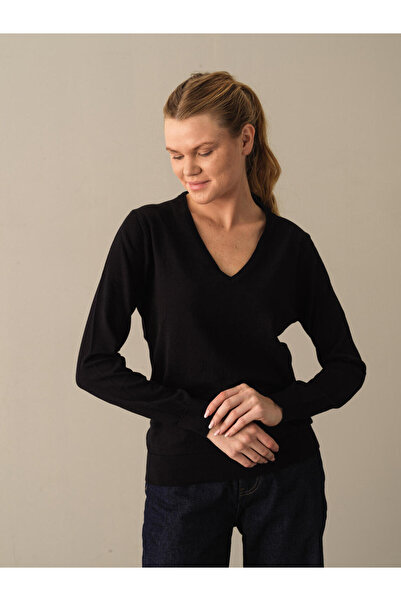 Xint Kadın Siyah Pamuk Dokulu Regular Fit Kazak