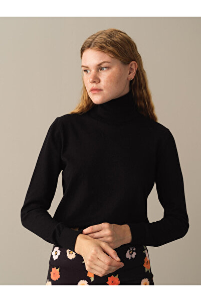 Xint Kadın Siyah Pamuk Dokulu Regular Fit Kazak