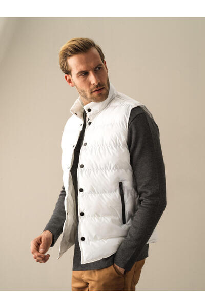 Xint Men's Kbeyaz Stand Collar Regular Fit Snap Button Puffer Vest