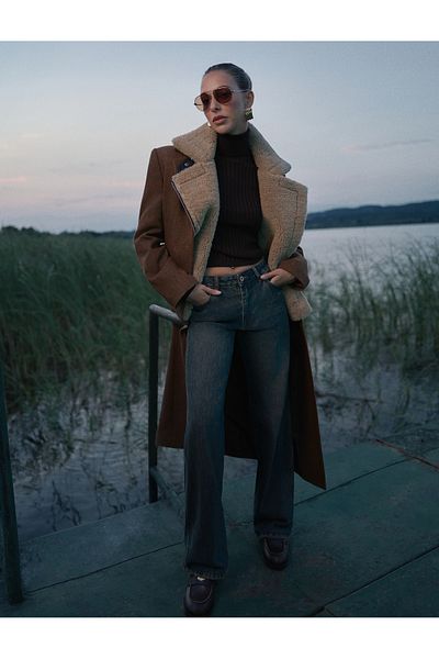 Koton X Sima Tarkan – Jeans mit geradem, langem Bein und Standard-Taille