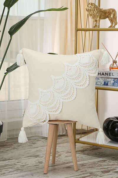 Aisha's Design Square Throw Pillow Cover with Lace and Tassel Detail 45X45 Cm, K-433