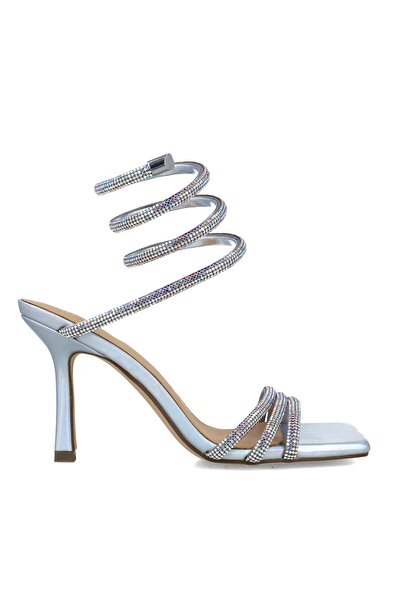 MENBUR حذاء نسائي صندل فضي