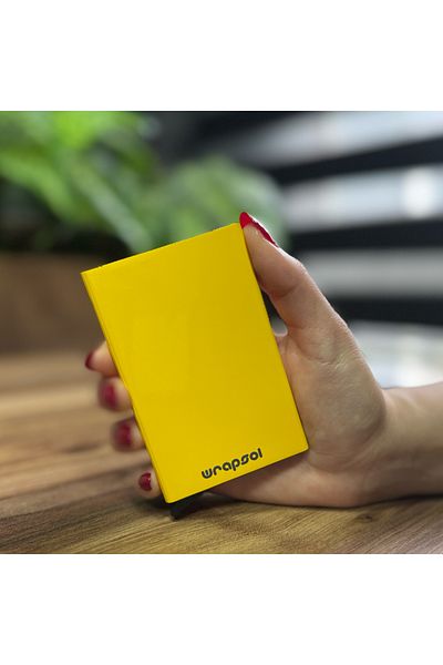 Wrapsol Θήκη πιστωτικής κάρτας με αυτόματο μηχανισμό αλουμινίου σε φωτεινό κίτρινο χρώμα - Προστασία RFID