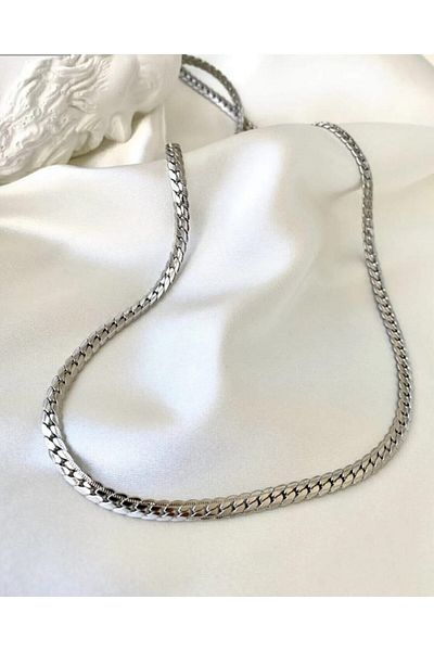 Özgül Silver Color Steel Mesh Necklace