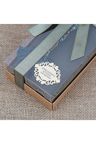 İkranur Green Gift Shawl and Pearl Prayer Beads - Green with Rose