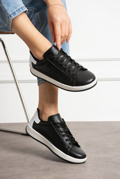eformoda by emre yılmaz Women's Black and White Sneakers AIR22