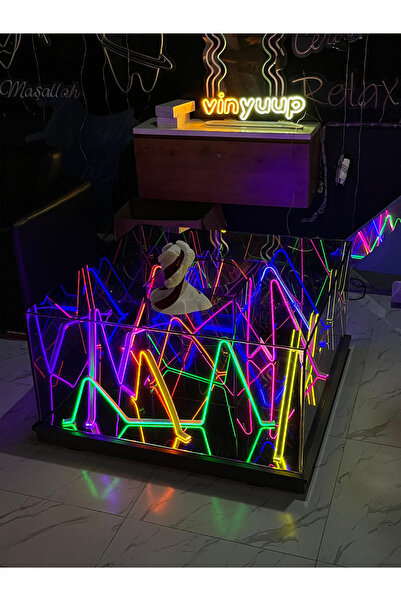 vinyuup Dekoratif Aydınlatmalı Neon Led Figürlü Orta Sehpa 100 x 100 cm