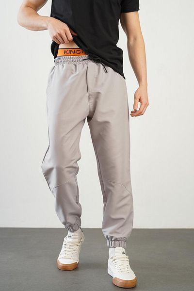 Butik TREND BIZ Ανδρικό παντελόνι Jogger με κανονική εφαρμογή με ελαστική μέση και πόδι