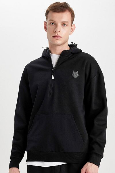 DeFacto Oversize Wide Fit Hooded Printed Sweatshirt B8124Ax23Cw