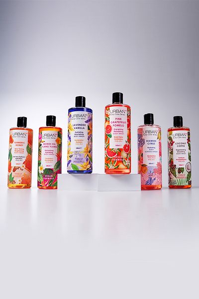 Urban Care 500 مل جل استحمام تورميريك بالعسل لتوحيد لون البشرة وتفتيحها - نباتي