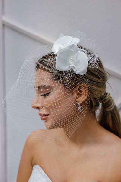 Turkuaz Accesoriu Păr Mireasă / Nuntă Nuntă Tulle Cu Flori Accesoriu Păr Alb