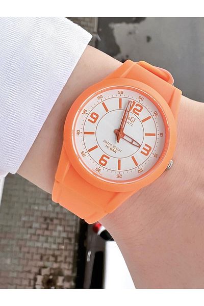 Q&Q Women's Waterproof Plastic Cord Wristwatch