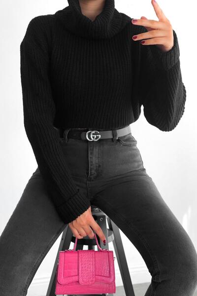 Mossta Pulover negru Robin cu gât scurt