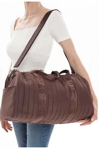 WITH-W Unisex Quilted Pocket Long Strap Women and Men Can Use Travel Fitness and Sports Bag