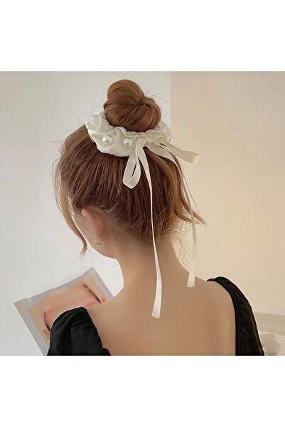 modernist Women's Ecru Pearl and Ribbon Detail Bagel Buckle