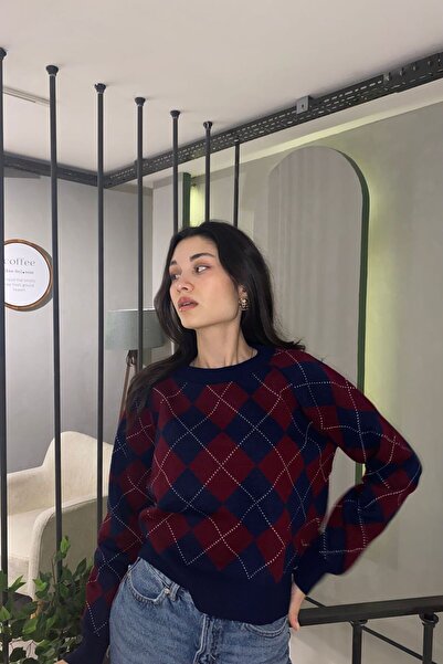 Hello سترة البقلاوة