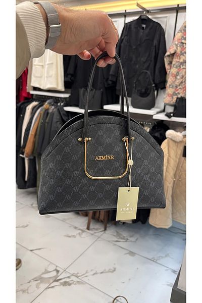 Armine 365 Hand Sleeve Bag