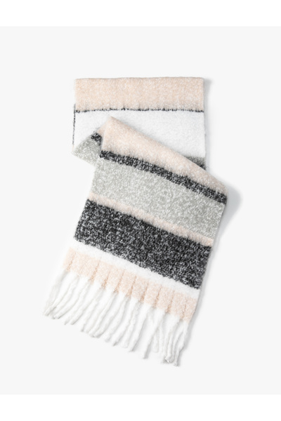 Koton Σάλι με φούντα Μαλακή υφή