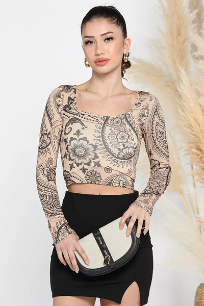 GÜLSELİ Γυναικεία μπλούζα Croptop με τετράγωνο γιακά με μπεζ σχέδιο